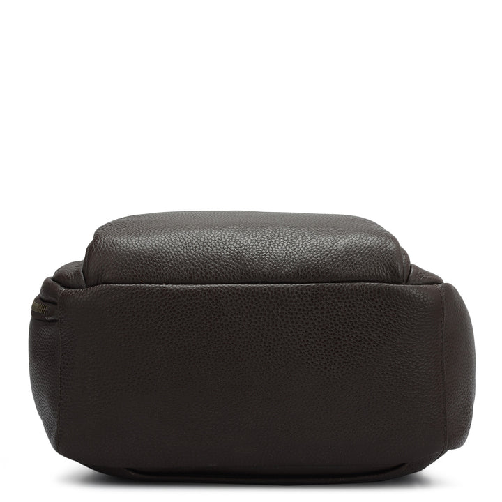 Wax Plain Leather Backpack - Chocolate