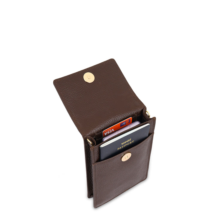 Pebble Leather Passport Case - Chocolate
