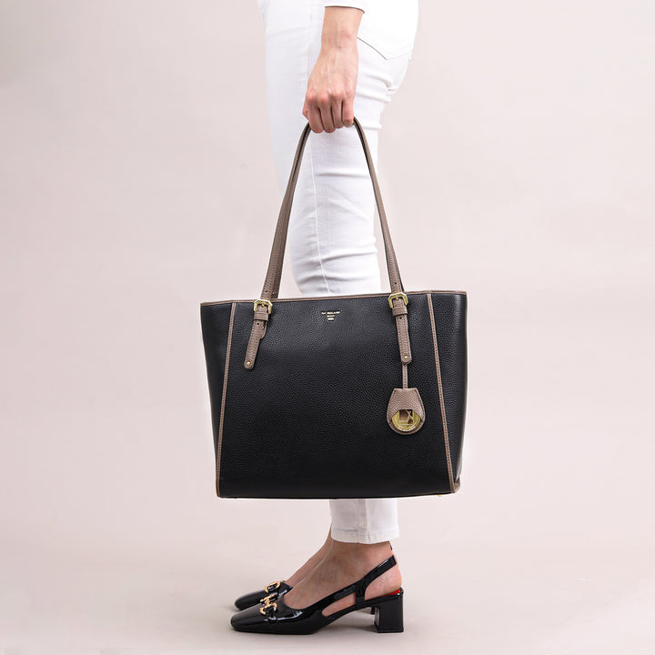 Medium Wax Leather Tote - Black