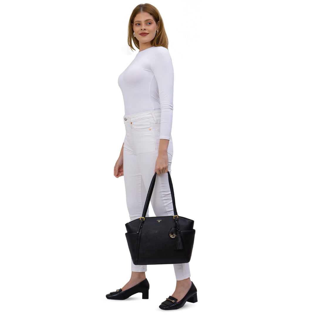 Medium Wax Leather Shoulder Bag - Black