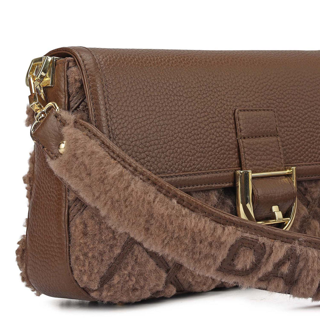 Small Fur Wax Leather Baguette - Brown