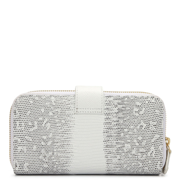 Clara Nova Wallet On Chain