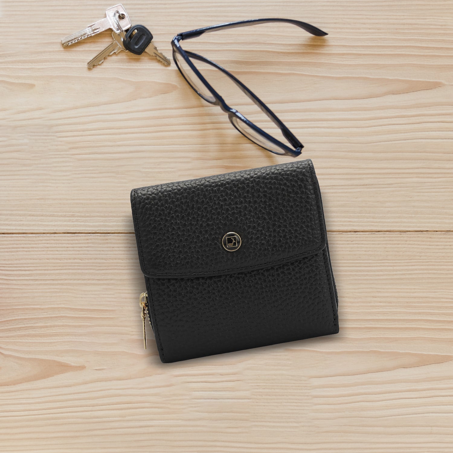 Online Exclusive Compact Wallet - Black – Da Milano