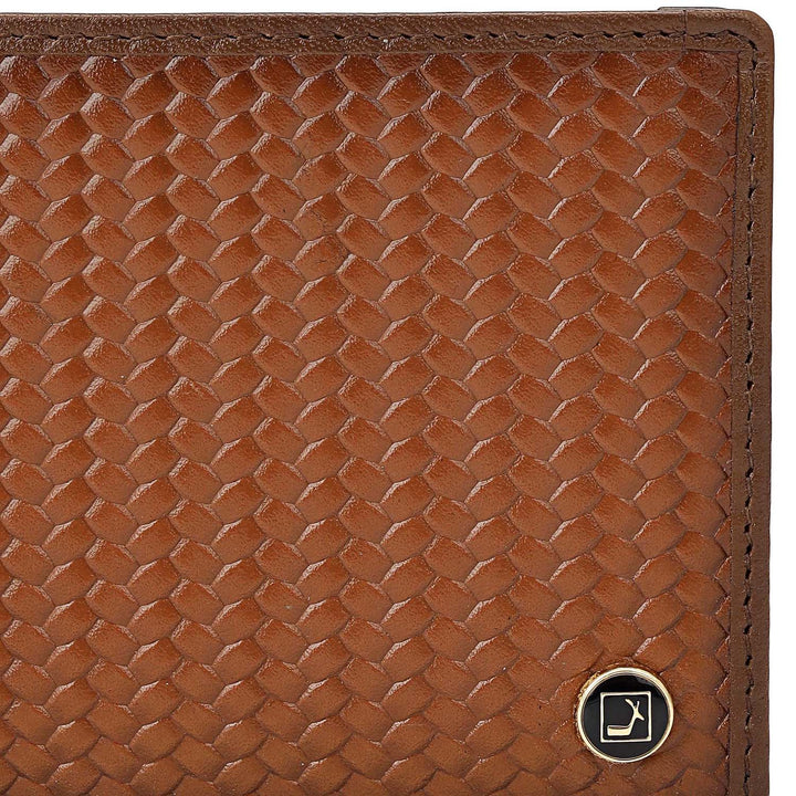 Mat Emboss Bifold Men's Wallet - Cognac