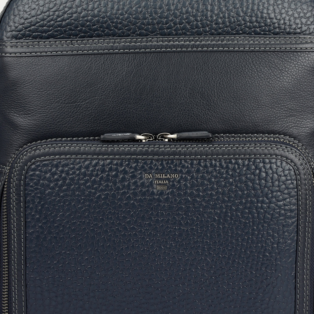 Classic Backpack (M)