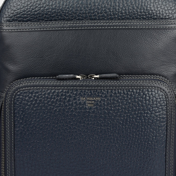 Classic Backpack (M)