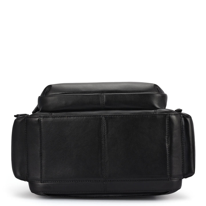 Classic Backpack (M)