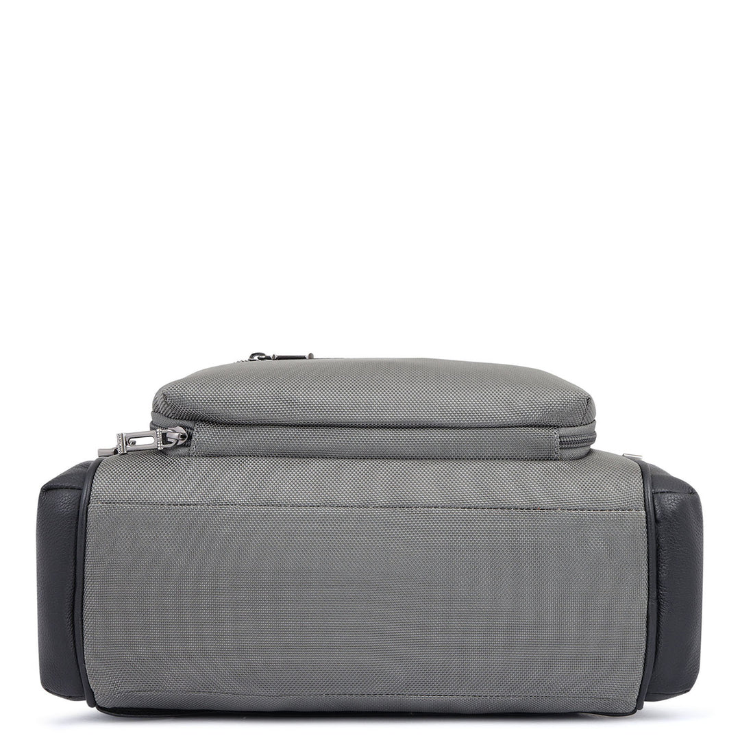 Mova Backpack (S) - Grey & Black