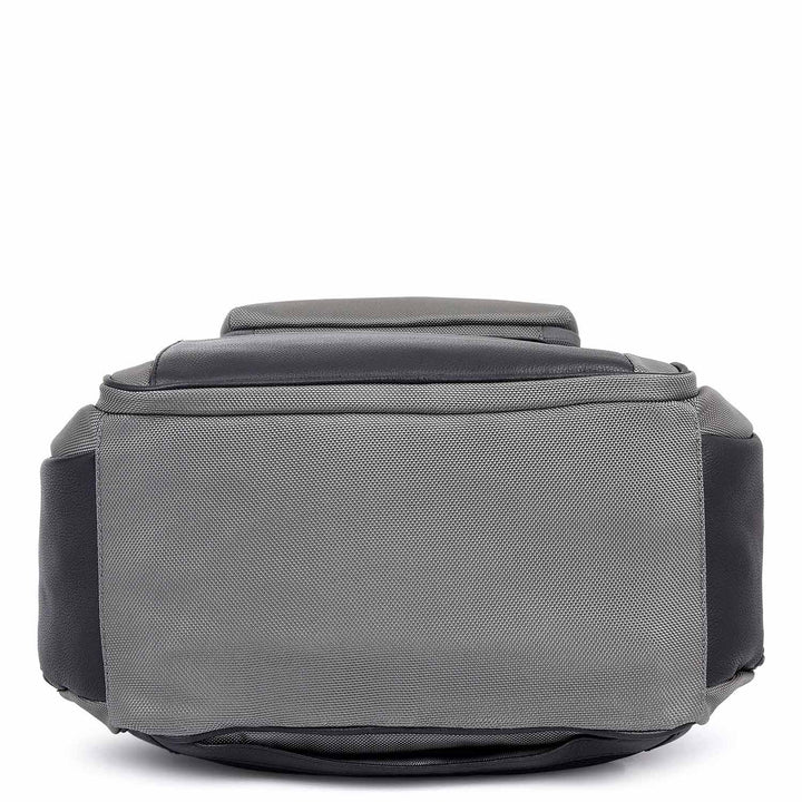 Mova Backpack (M) - Grey & Black